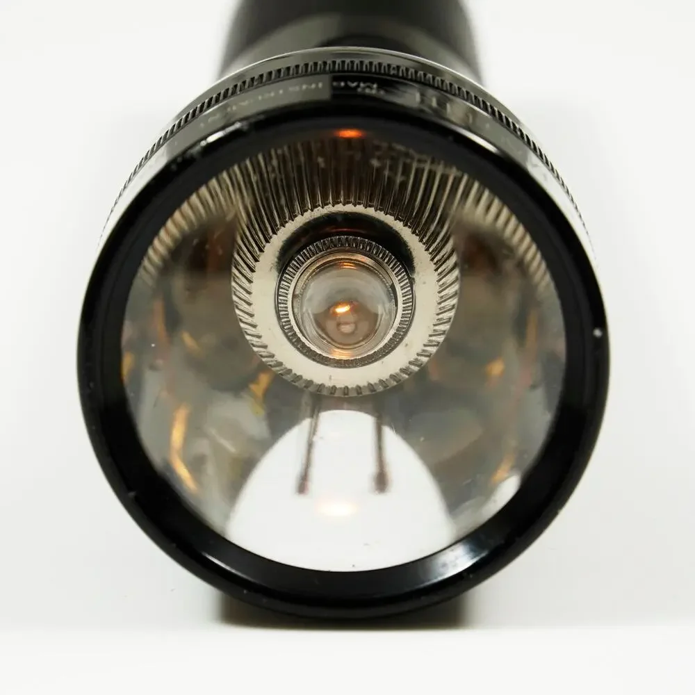 Maglite 2D Cell Black Flashlight USA Made 10